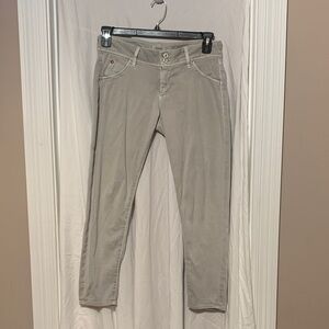 Hudson Jeans “Ginny” Skinny jeans in Oyster (Lt Gray) size 28 EUC